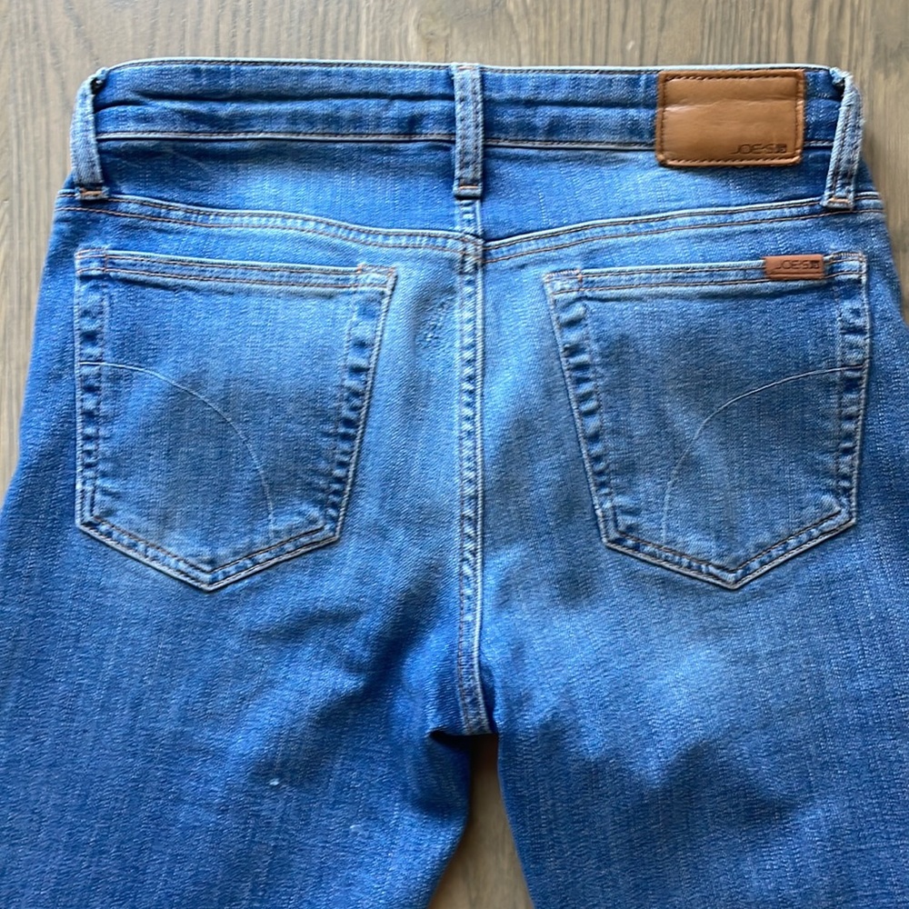 Joe's Jeans Icon Skinny Jeans - Distressed Nelam Wash - Women's Sz 27 - Picture 4 of 6